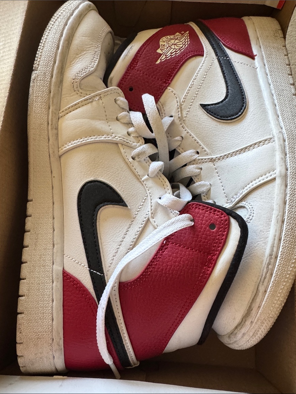 Nike Men’s Air Jordan 1 Low White Red Black